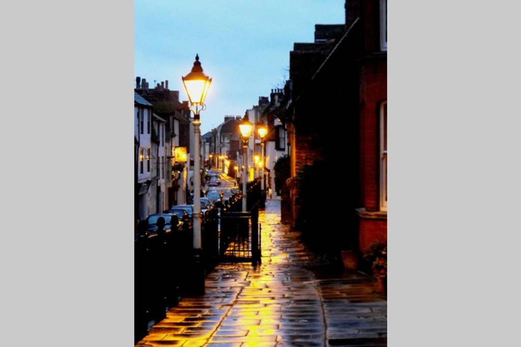 Holiday home Stunning 18th Century 5 Bed House Old-town Hastings