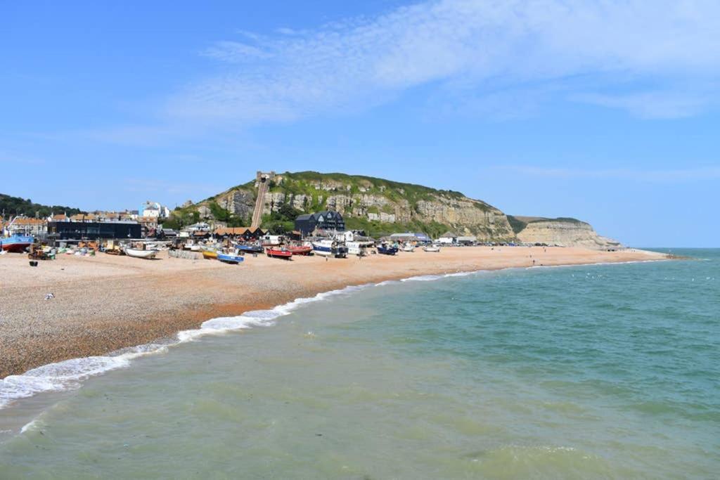 Stunning 18th Century 5 Bed House Old-town * Hastings
