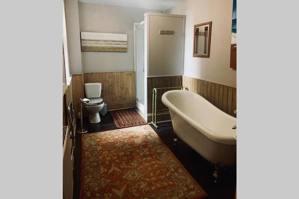 Stunning 18th Century 5 Bed House Old-town Hastings